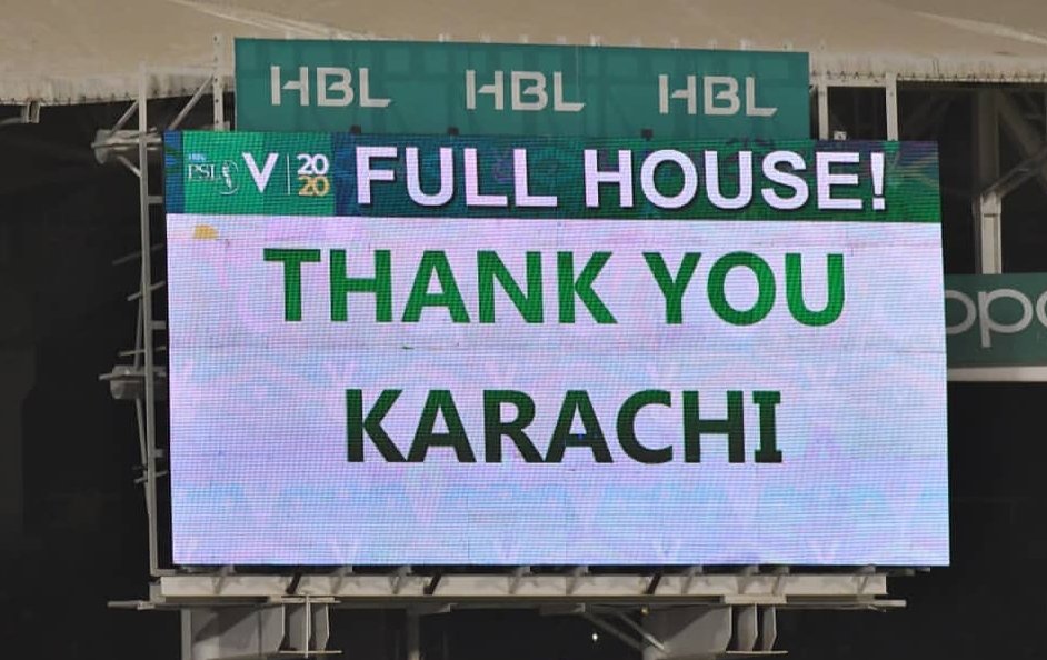 Ali07Sadiq's tweet photo. یہ ہے کراچی🏏👏🏻😍😍❤️
Congratulations Karachi Kings
#KKvsLQ https://t.co/TyBrxyloeD