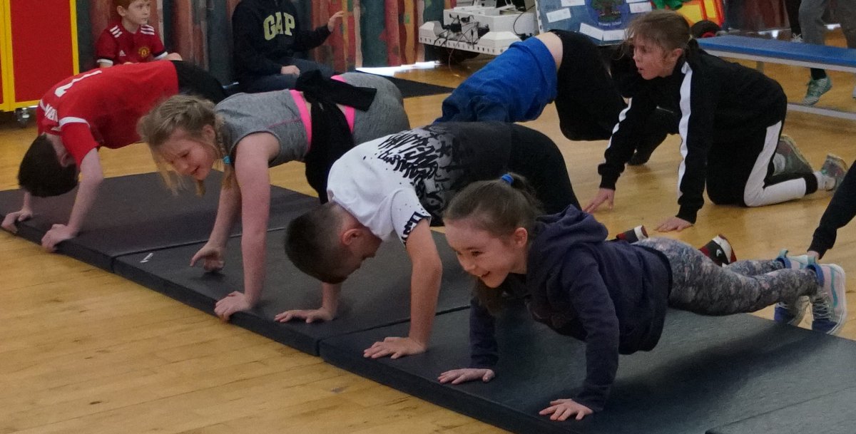 EltisleyNewton's tweet photo. Paralympic fun for Sports Relief!#SeanRose #Ambitious #Imaginitive #Compassonate #Unique # https://t.co/2mrO7xZUEP