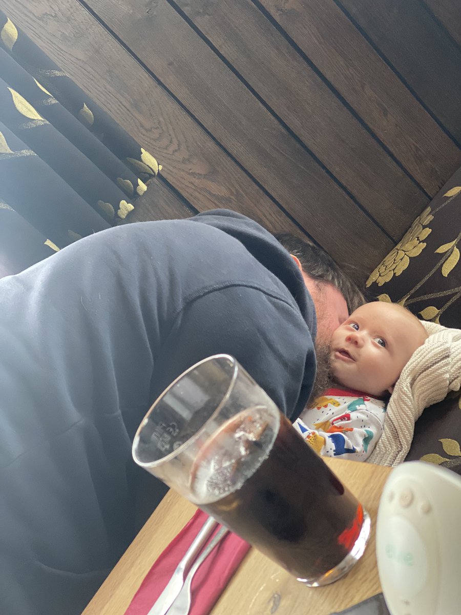 Hollieb8's tweet photo. Beautiful day out with my family 👨‍👩‍👦 Love finding new places and making memories 💫

His smile brightens up our day 🙏🏻❤️ 

#BestJobEver #WorkFromAnywhere #NotMissingAMoment https://t.co/wjcXcggzqz