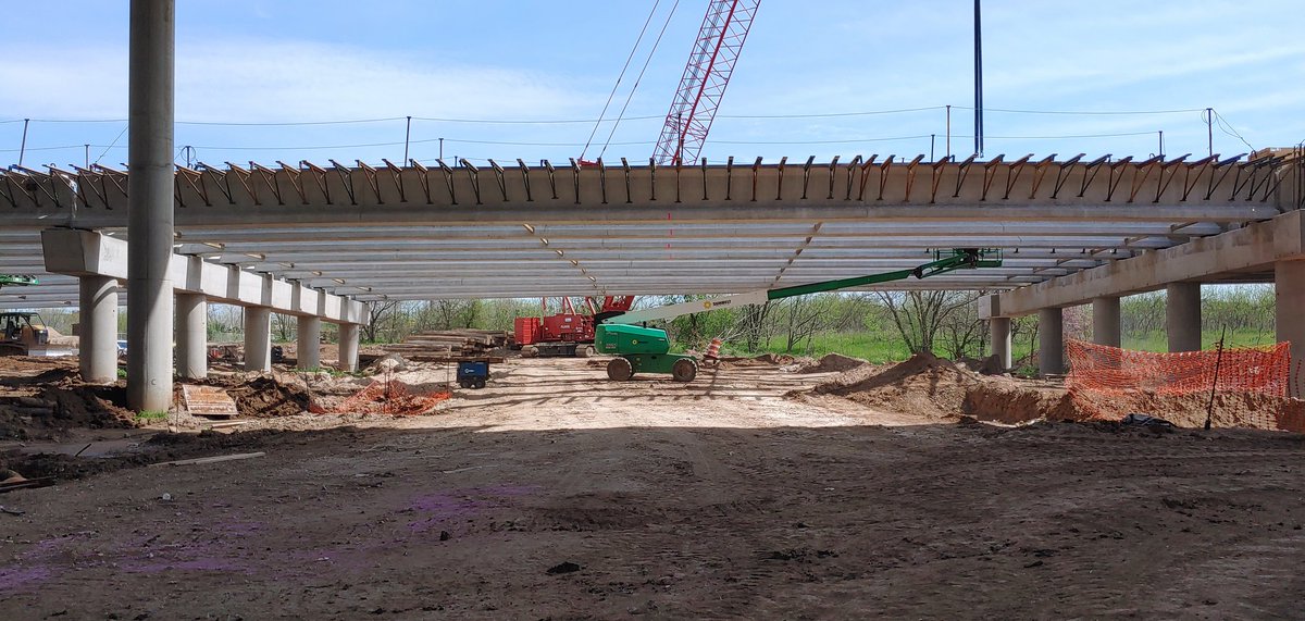 183 South tweet media