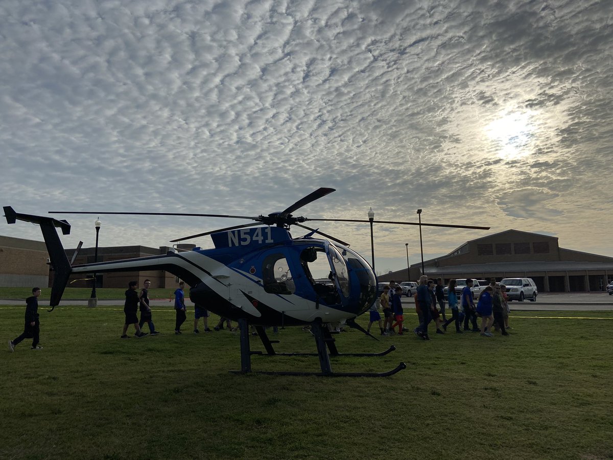 IBMrsBoles's tweet photo. Career day @DISD_DIS has been a blast so far &amp;we aren’t even done! Fossils, DEA helicopter, tanks, robots, fire department, weather &amp; PBR bull rider! What a morning on our #DISjourney! @6thStapleton https://t.co/PlSriqt4Pr