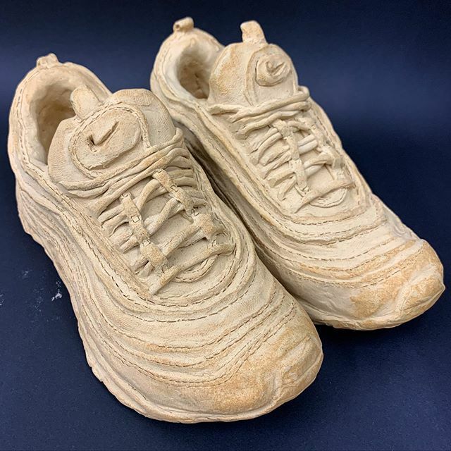 Newcastle Fine Art (@nclfineart) on Twitter photo A pair of Nike shoes made from clay. This sculpture started off my journey in making objects and items of clothing that are associated with me. There is a focus on self perception.
-
@artbenspargo
<a href="/benspargo/">benjamin spargo</a> ift.tt/39P2s52 A pair of Nike shoes made from clay. This sculpture started off my journey in making objects and items of clothing that are associated with me. There is a focus on self perception.
-
@artbenspargo
<a href="/benspargo/">benjamin spargo</a> ift.tt/39P2s52
