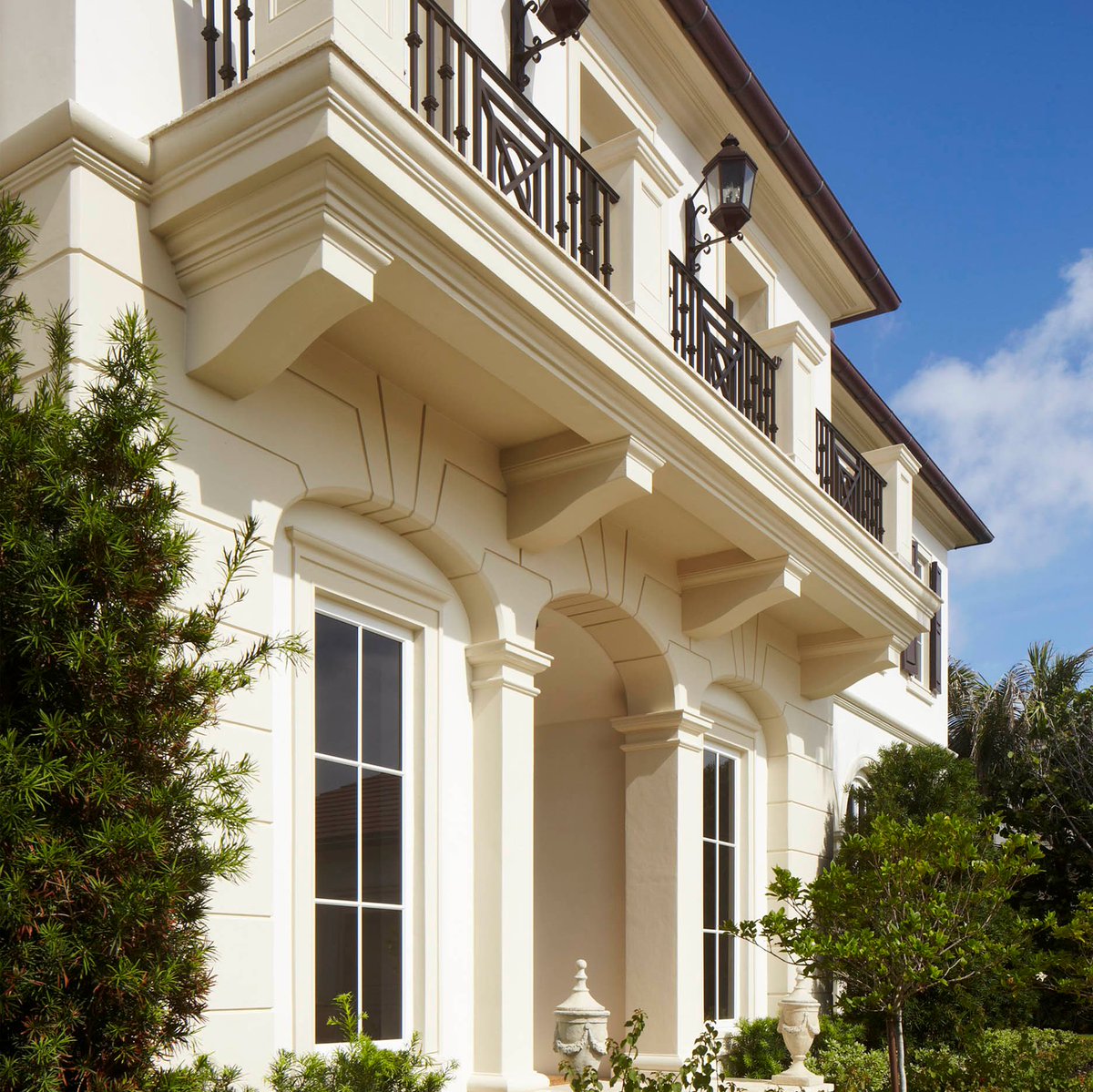 affinitiarch's tweet image. Timeless Neo Classic Details #TBT #neoclassicalarchitecture
#timelessarchitecture #timeless #architectureanddesign #architecture #luxuryestates