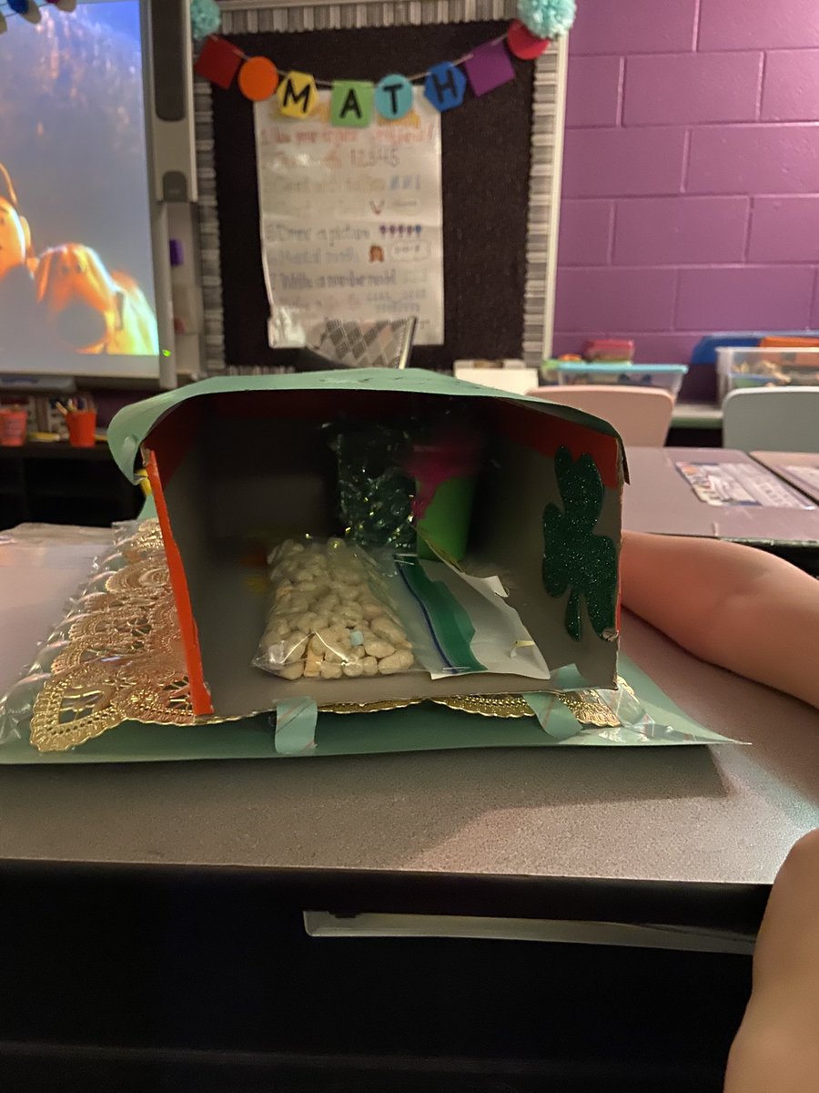 Julie Schlessman tweet media