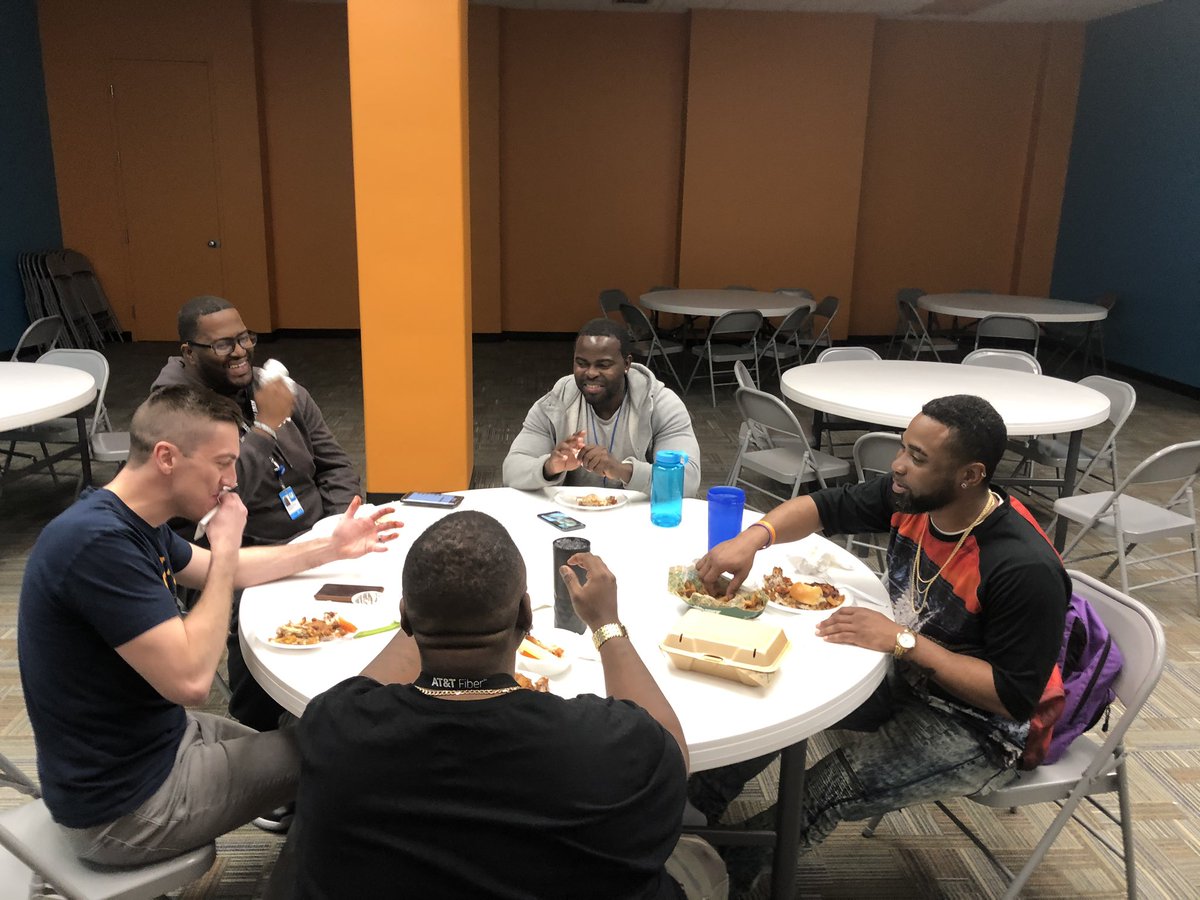 Philip Yount tweet media