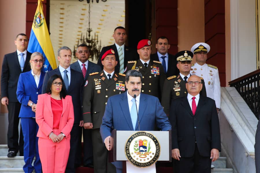 INTi_Venezuela's tweet photo. #12Mar | Ante la pandemia del coronavirus el Presidente @NicolasMaduro anunció que hasta el momento no existen casos de este virus en el país. Asimismo, ordenó la suspensión de todos los eventos y concentraciones públicas. 
#PrevenciónYProtecciónParaElPueblo https://t.co/RwI38mUq4z