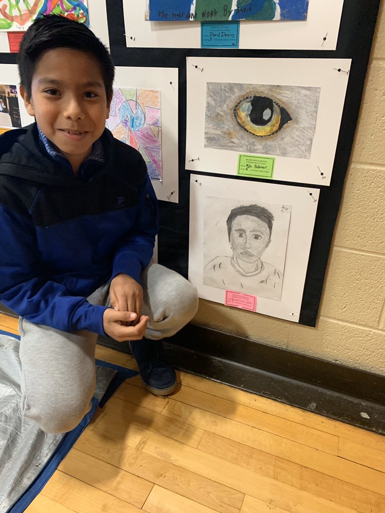 LilyBrookman's tweet photo. Jackson-Via students visiting the Art Connections today at CHS. There is nothing better than a young artist seeing their hard work hang in the show. 💙 https://t.co/5xLrHB5Jee