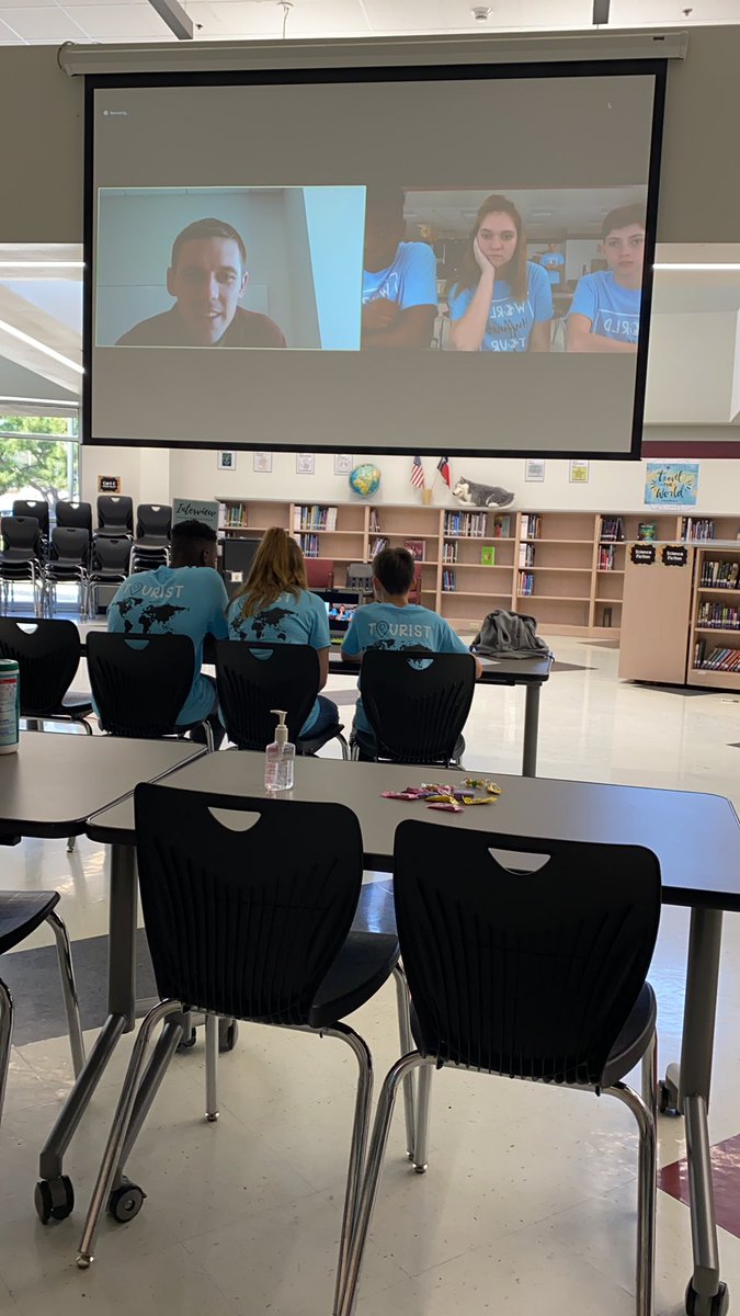 CoachSchultheis's tweet photo. Here we go!! First call in Los Angeles, CA (Hollywood)! #HFMSWorldTour #HFMSProud @HuffinesMS @SkaggsLibrary https://t.co/HP4SMbNSjp