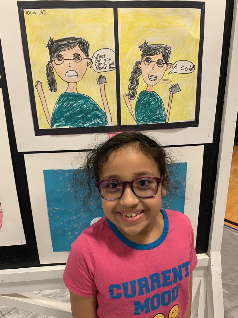 LilyBrookman's tweet photo. Jackson-Via students visiting the Art Connections today at CHS. There is nothing better than a young artist seeing their hard work hang in the show. 💙 https://t.co/7g83JN64ub