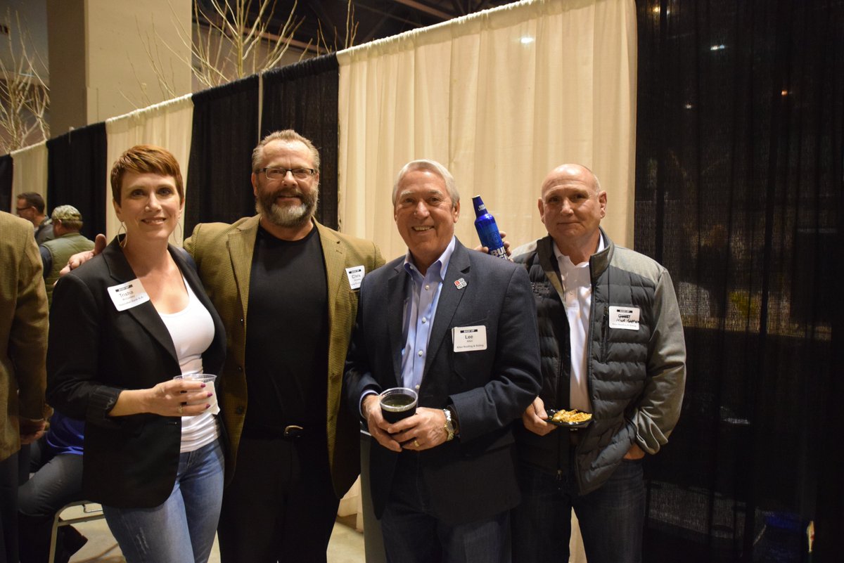 STLHBA's tweet photo. It was just last week that we were partying together at the BASH! Another fun party, another fantastic home show! https://t.co/JyIScOJa1M