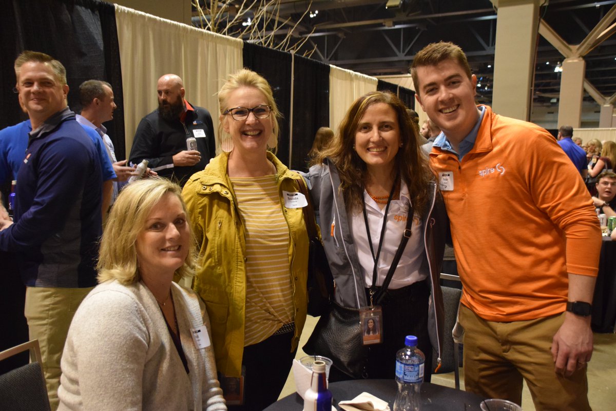 STLHBA's tweet photo. It was just last week that we were partying together at the BASH! Another fun party, another fantastic home show! https://t.co/JyIScOJa1M