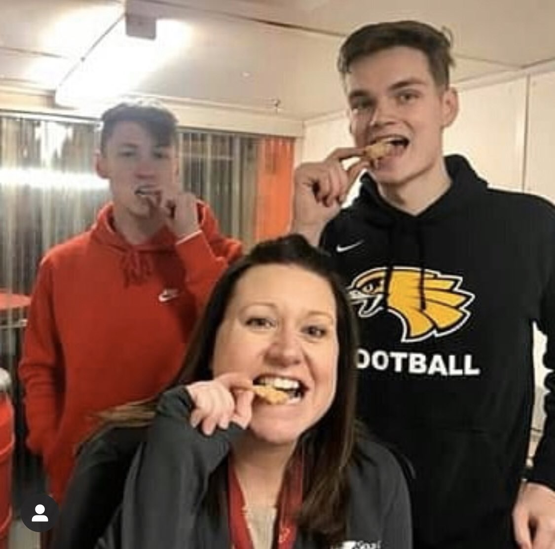 jacob17maxey's tweet photo. Here at my internship with Gringo’s Pork Rinds I get to learn and gain experience on what it takes to run a small business. It’s a great opportunity offered by @SCCareerAcademy https://t.co/2nbZAye8GA