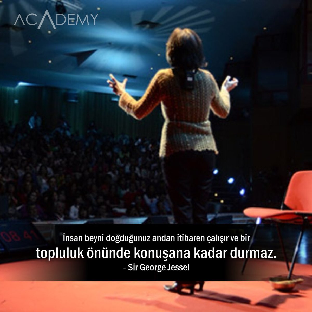 AcademyEdu's tweet photo. Ünlü İngiliz hakim Sir George Jessel'in de dediği gibi "İnsan beyni doğduğunuz andan itibaren çalışır ve bir topluluk önünde konuşana kadar durmaz." Çünkü insan içerisinde yer aldığı toplumu karşısına almaktan, eleştirilmekten, + https://t.co/j1jaG6Dahz