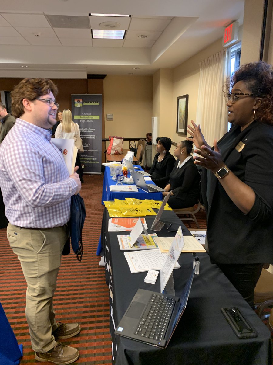 Meldfloyd's tweet photo. Still on the recruitment trail! Recruiting in Chicago, IL @DrMHBullard @BibbSchools https://t.co/alKQITdn6n