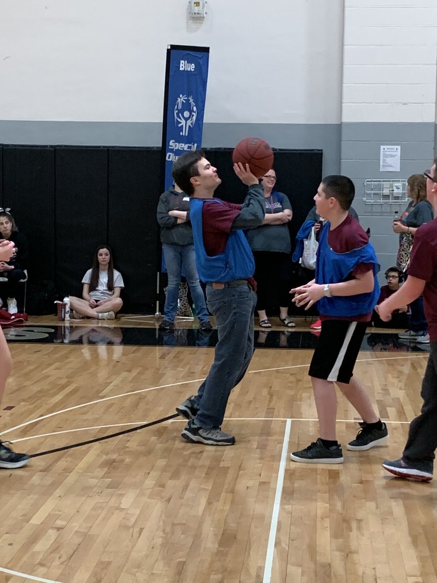 Dr. Emily McCown tweet media