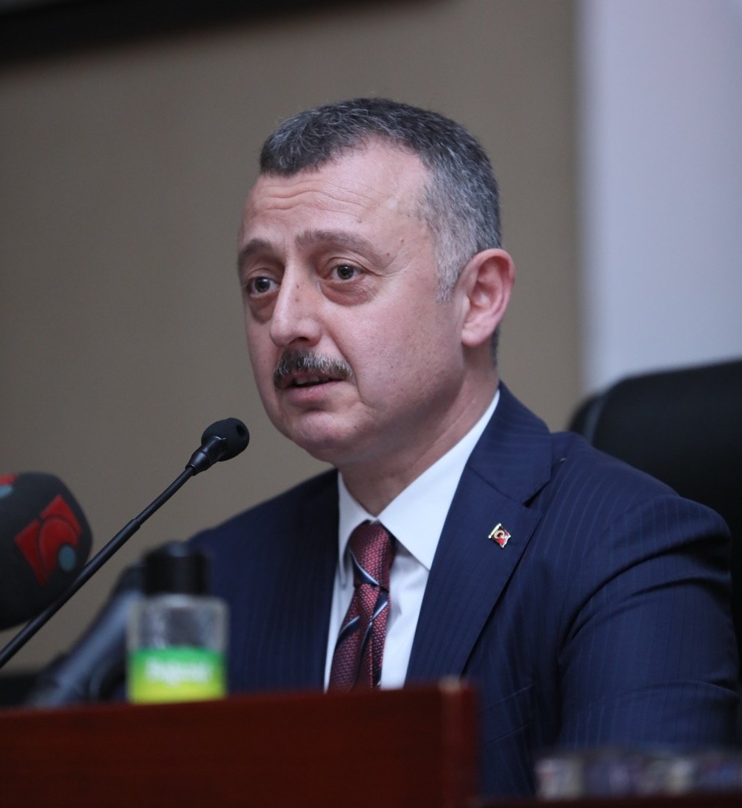 Tahir Büyükakın