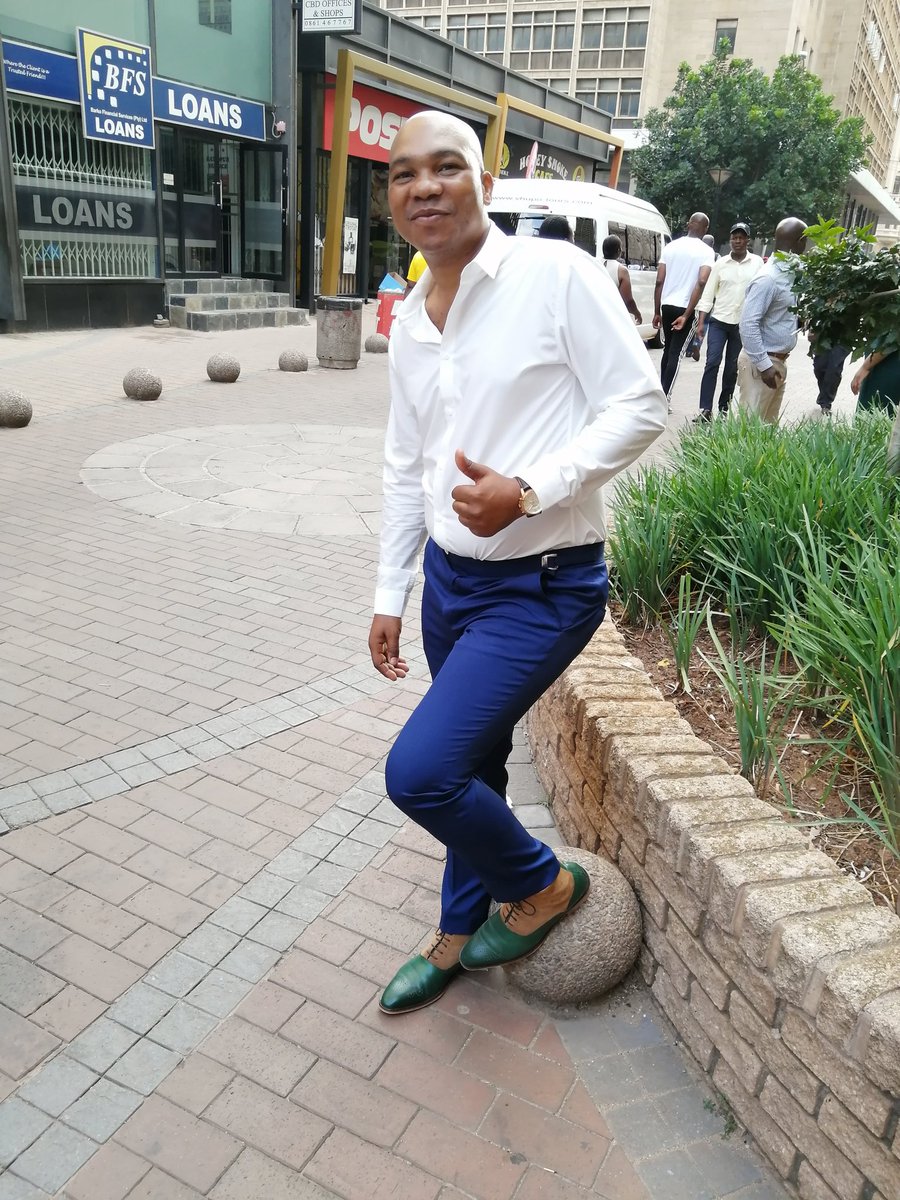 SirMlondo's tweet image. To dream is cost 0% no excuse.#ThursdayMotivation #fowardthinking #inspiration #leadership