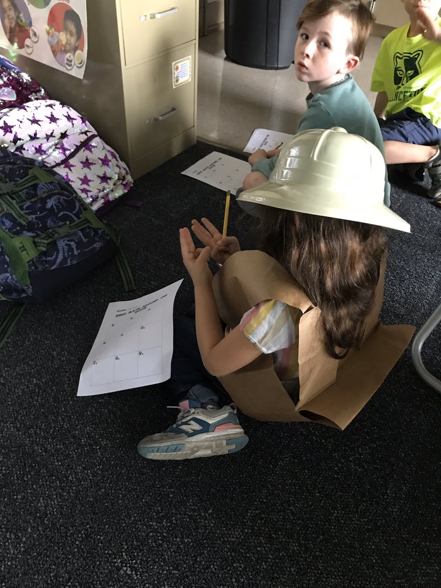 Collins_Kinders's tweet photo. What better way to practice word problems than with marshmallow Dino teeth!? Watch out for subtraction, you’ll have to give those teeth some cavities 🦷 https://t.co/YEvAbKfjqO