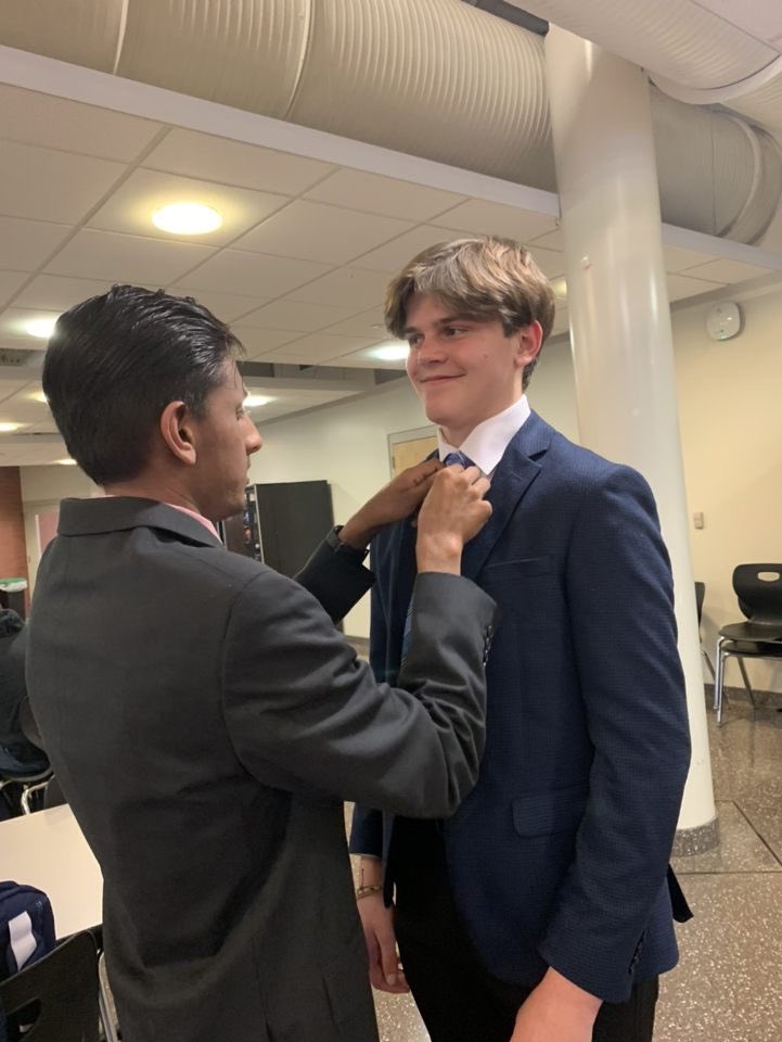 rocknorthSandD's tweet photo. we were too scattered to get a team picture but fixing our ties should work right? https://t.co/cHdQ6OupAl