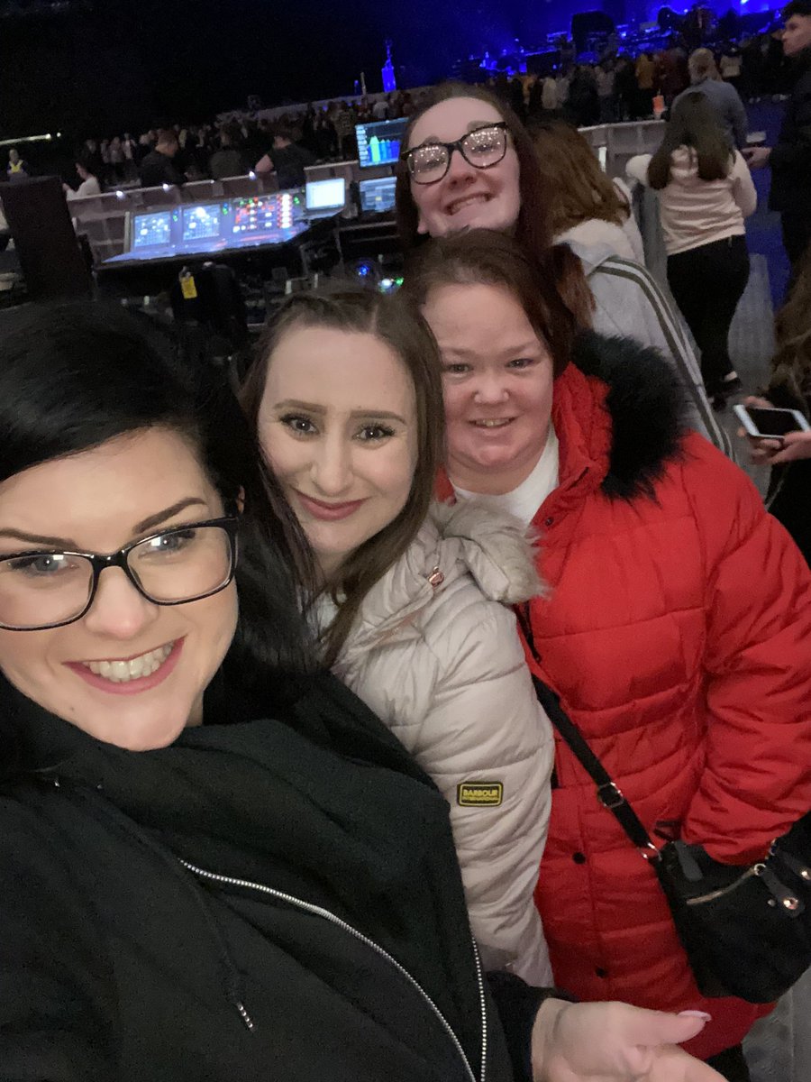 catbyrne_'s tweet photo. @clydesdalebank @TheSSEHydro #getmeinthevault #thescript #glasgow https://t.co/azxYvlcxR2