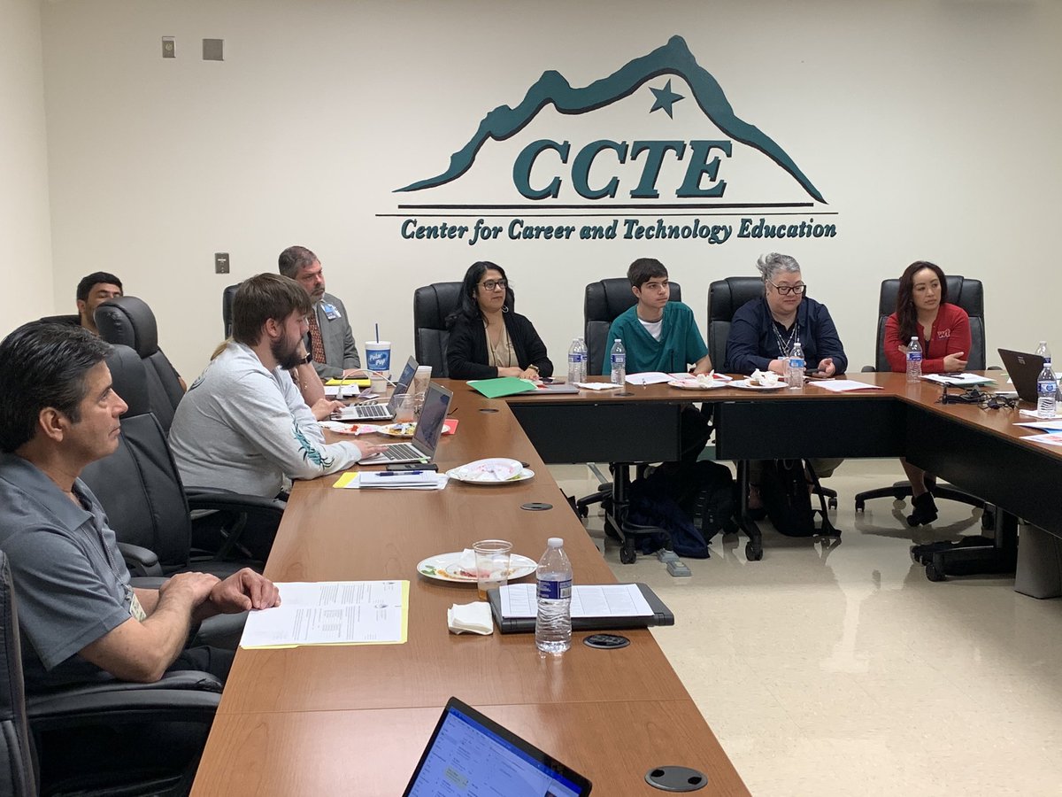 shadoww567's tweet photo. EPISD holding its TEA Comprehensive Local Needs Assessment stakeholders meeting. Great networking and feedback from everyone involved. Thank you to all attendees for making time to work with our district. You help us make a difference. #IAmEPISD, #CTEWorks https://t.co/szxjWLW6yC