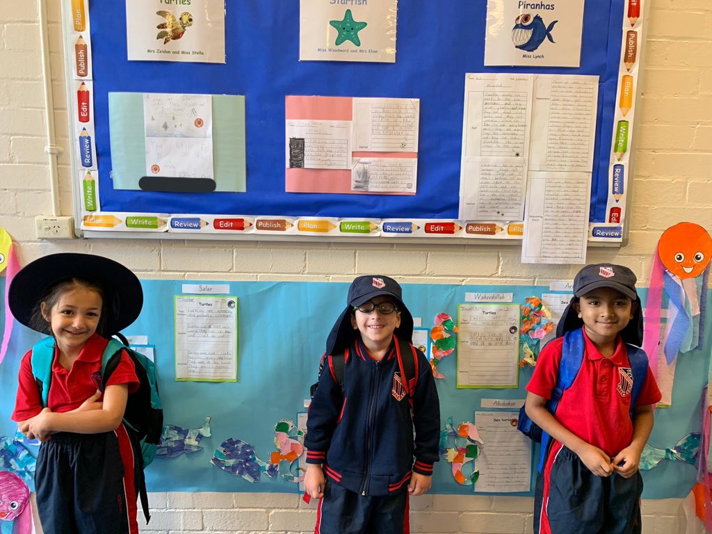 CarleyLynch's tweet photo. Look how happy and proud this weekβs Wow Wall students are! @AuburnNthPS @C_Mirzai #stageonefun https://t.co/frQ4SXRvNw