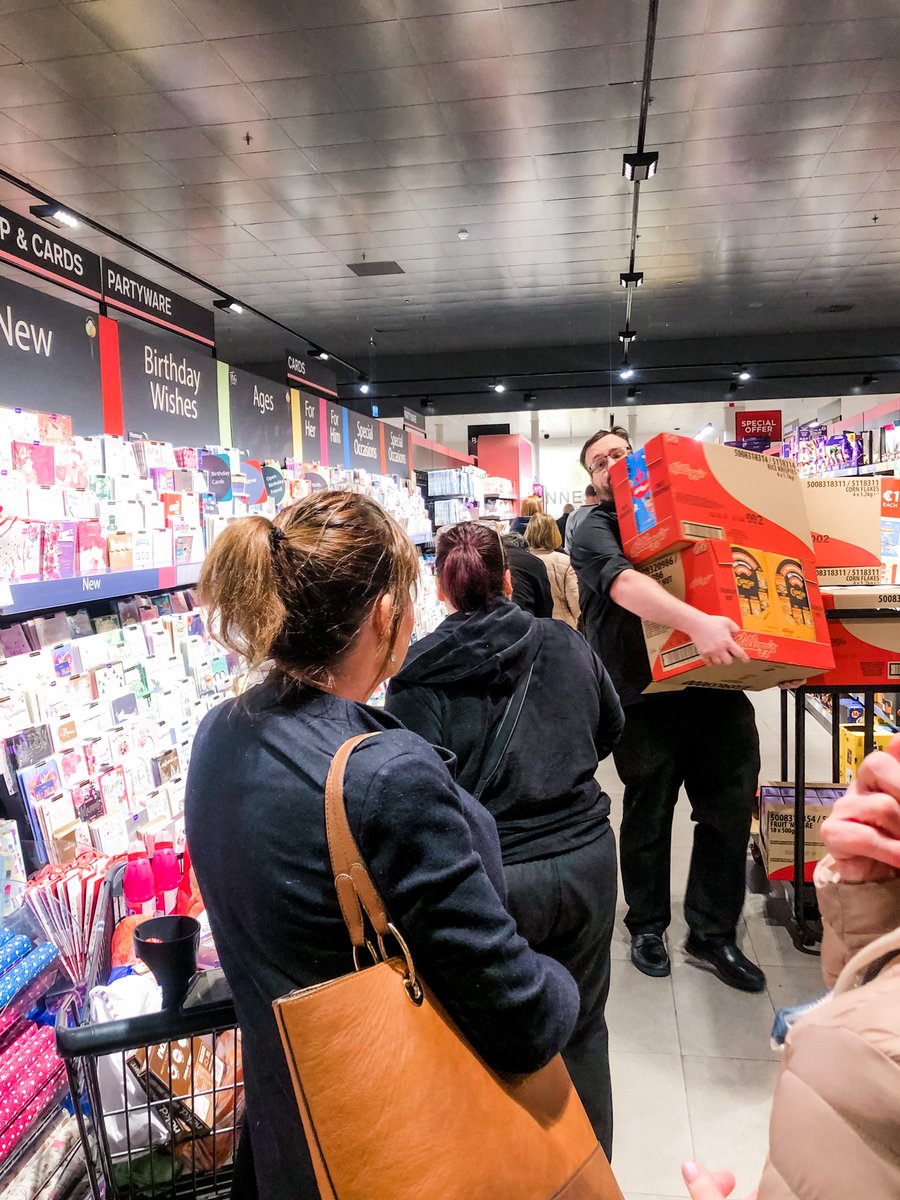 ImenMcDonnell's tweet photo. I happened to be at the supermarket right after the school closures were announced. Wanted to get corned beef from @JWButchers for next week - (something I haven’t had since moving to Ireland in 05) Here was the craziness at @dunnesstores https://t.co/4sQl2WdR3Q