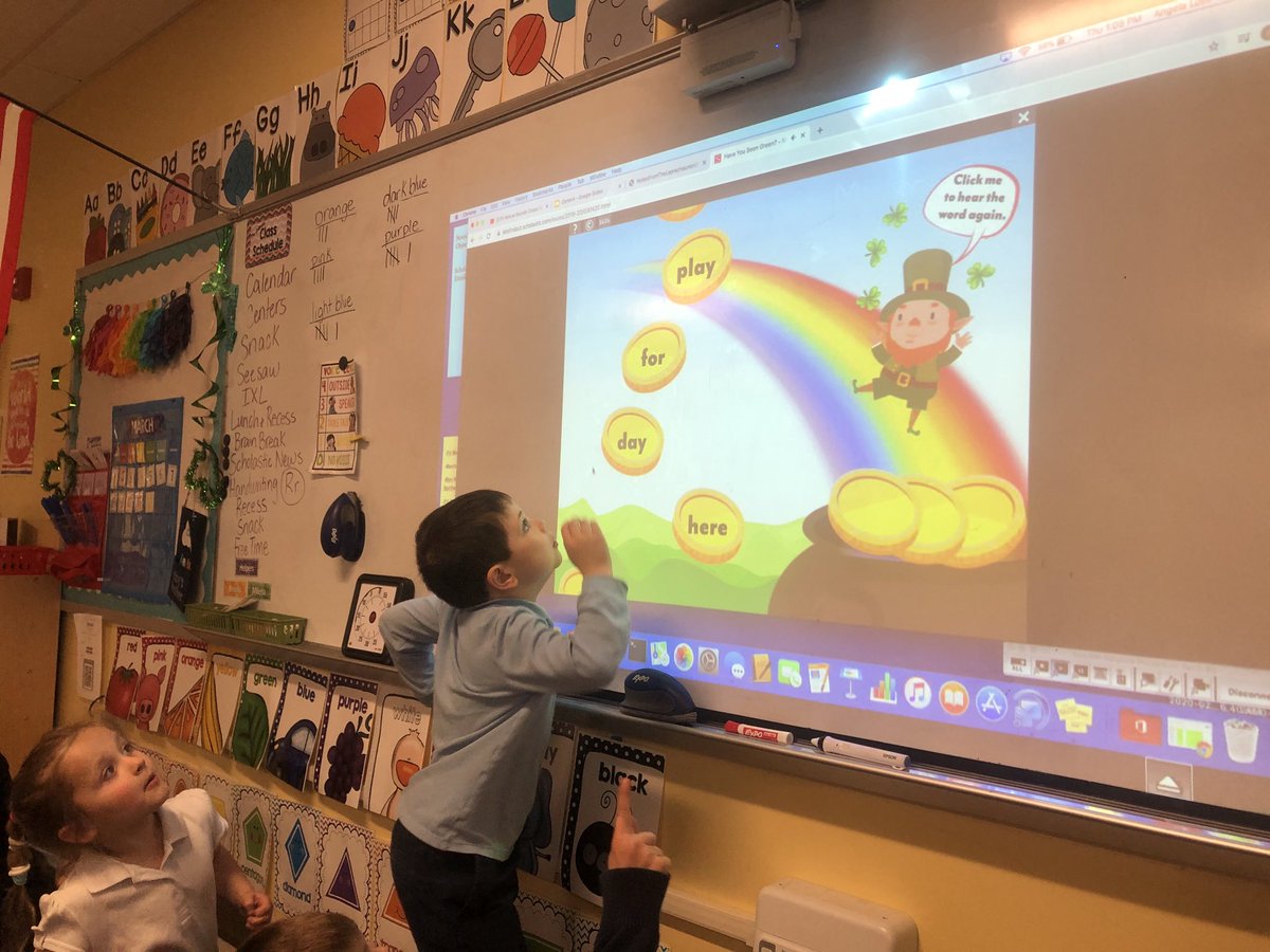MissLollino's tweet photo. Lots of fun this afternoon using our interactive whiteboard! Students had to quickly tap on the gold coin that matched the word that the leprechaun said! 🍀 #sightwordfun https://t.co/BizLF3kPkS