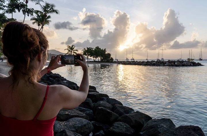 LookVoyages's tweet photo. Vos photos sont les plus beaux souvenirs que vous pouvez rapporter de vacances ! ☀️📸 https://t.co/c0QEawtO7n