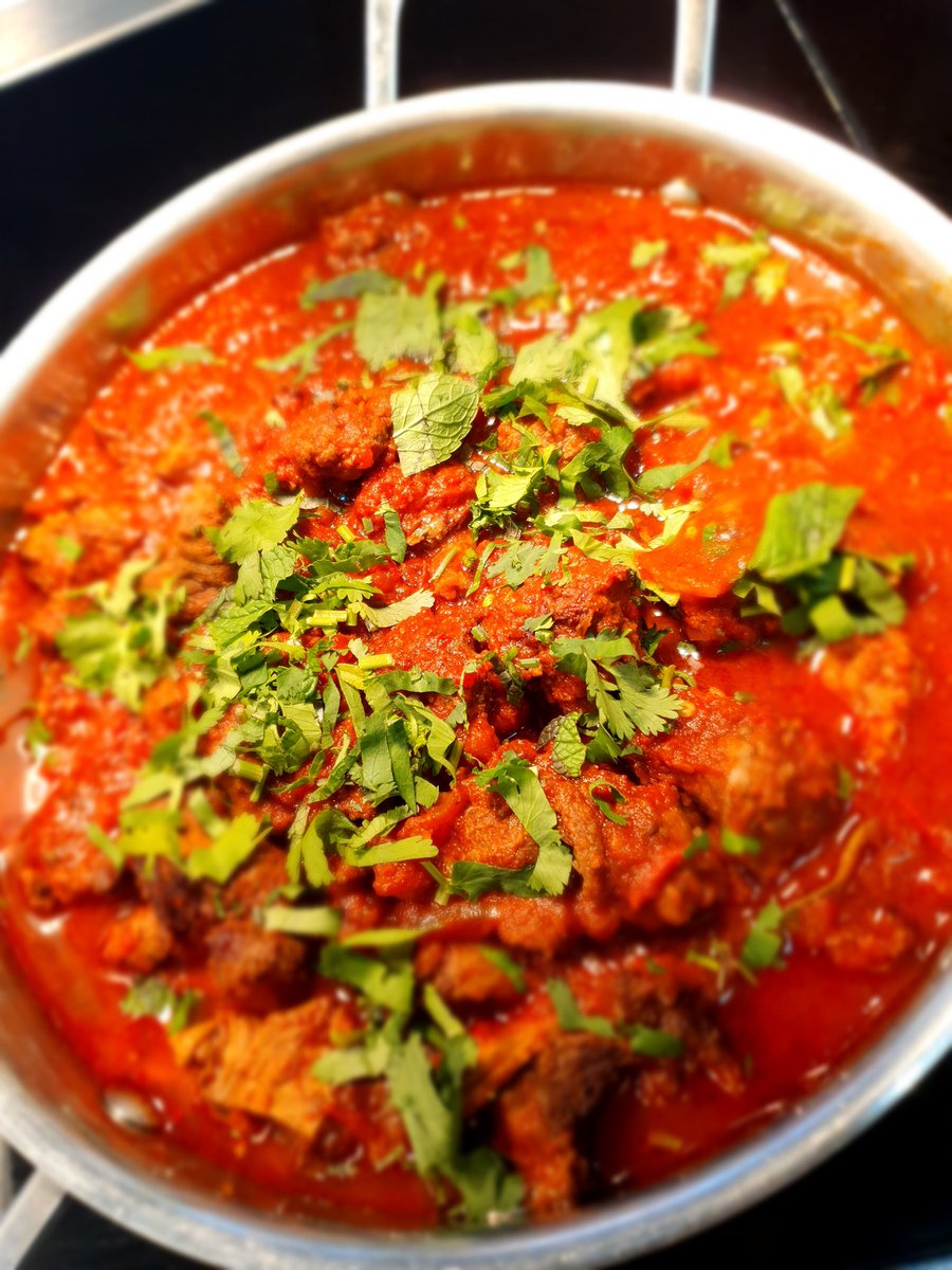 Wharf_Kitchen's tweet photo. Yes, yes and... yes. Beef, chicken or cauliflower. Who loves a good curry? We do! #currythursday #curryday #cookedwithpassion #welovethisbusiness @baxterstorey https://t.co/UXmmY3PTrI