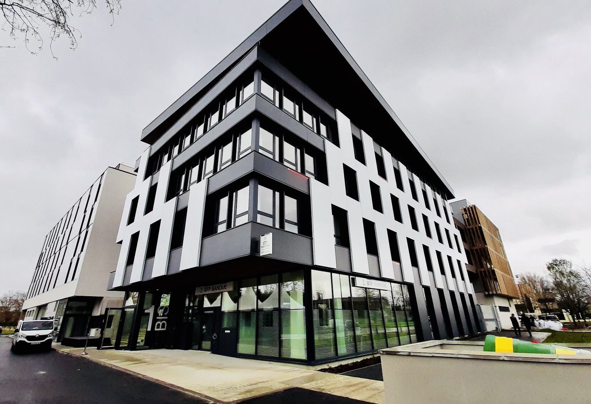 OSalleron's tweet image. Inauguration Maison du BTP à Bordeaux (33) Nouvelle Aquitaine avec Alain Rousset @al_rousset (Pdt Région) Jacques Chanut @chanutj (Pdt FFB) MarieAnge Gay-Ramos @marieangeramos1 (Pdte FFB 33) Nathalie Delattre @n_delattre (Sénatrice et Bx) Ch Surget (TP) partenaires, entrepreneurs