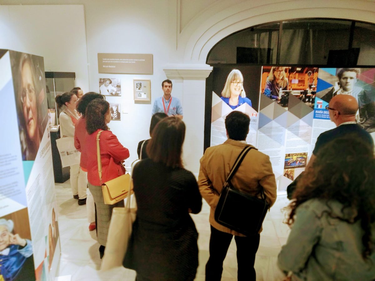 RECESevilla's tweet photo. Encuentro con la ciudad coeducadora a @CasaCiencia_Sev para conocer la exposición Mujeres Nobel de Ciencias, el Programa “Diferentes, no desiguales” del I.E.S. Diamantino García Acosta y las Campañas de sensibilización para el fomento de la igualdad de @Ayto_Sevilla. https://t.co/y2T4hOjIDc
