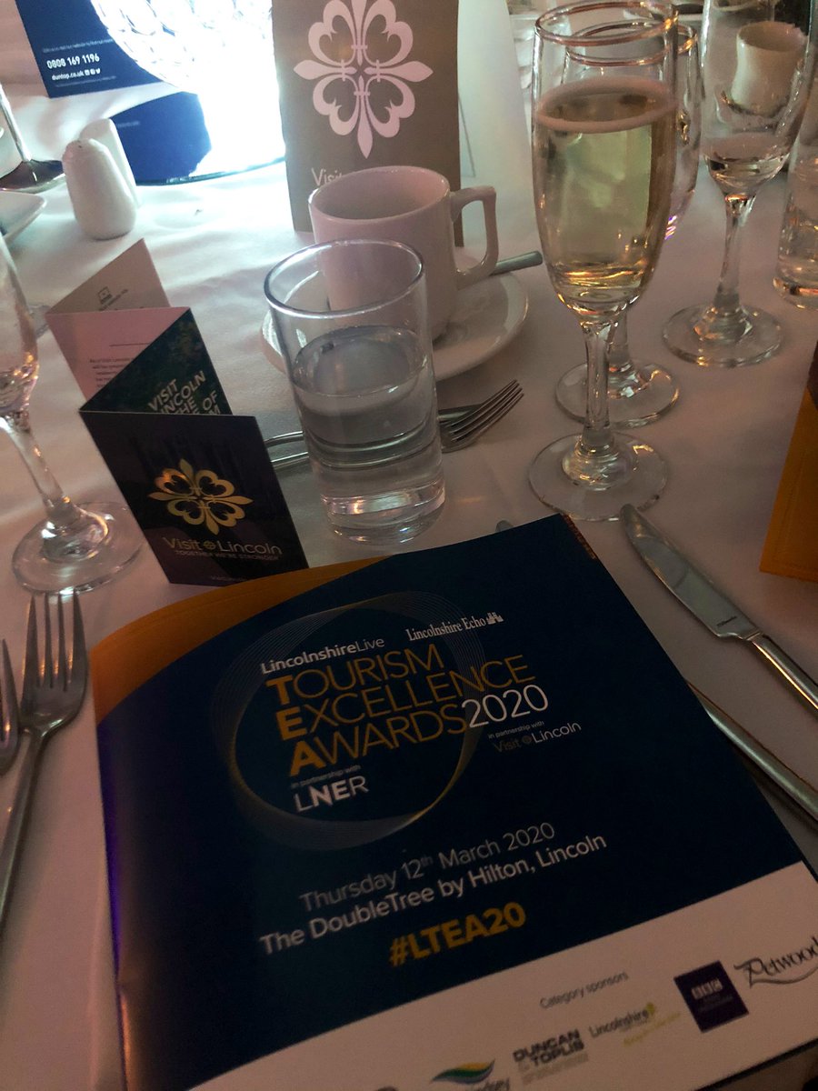 gemmaking52x's tweet photo. Looking forward to the Tourism Excellence Awards at the Hilton this evening with @SarahShowg @laurenshowg @sophiashowg  good luck to all the nominees! 🥂 #LTEA20 https://t.co/eZbM9nHwA4