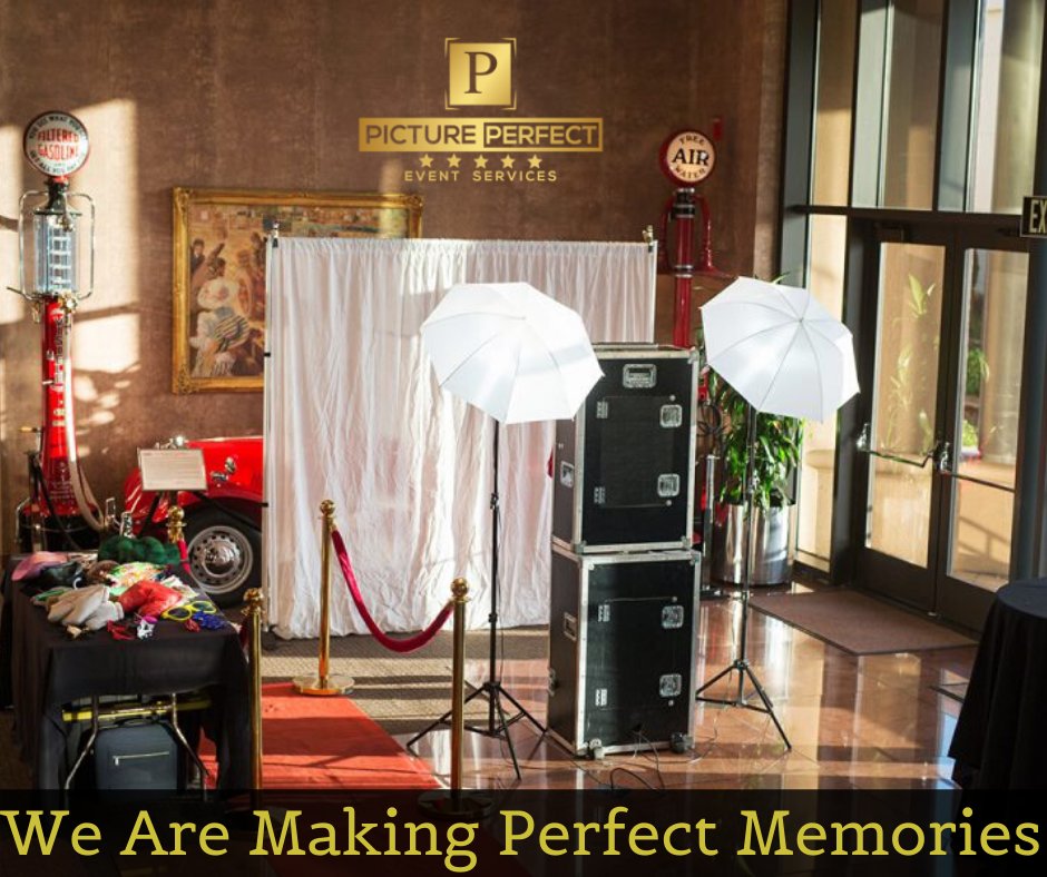 PicPerfectOhio's tweet photo. If you see someone without a smile, give them one of yours.😀.
.
.
.
.
#makingperfectmemories #photobooth #photoboothfun #happy #happiness #photoboothrental #pictureperfect https://t.co/9kFouBmHNu