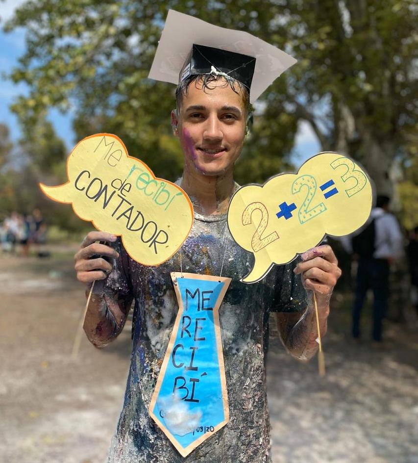 MGuallanM's tweet photo. Soy Contador Público Nacional 🎉👨‍🎓 https://t.co/1qnkuq7WI2