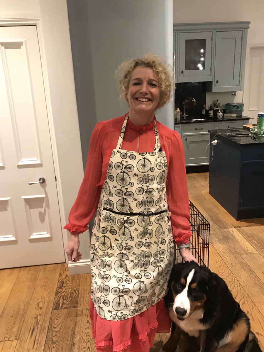 BigHairBigVoice's tweet photo. All dressed up and nowhere to go!
Here at BigHair Towers it’s a sort of Reverse Cinderella moment.......
#sorryCindersNoBallForYou @spinalinjuries #TogetherinIsolation @PIandMedNeg #Cornflower2020 #CornflowerBall2020 https://t.co/AHFujPBMVF