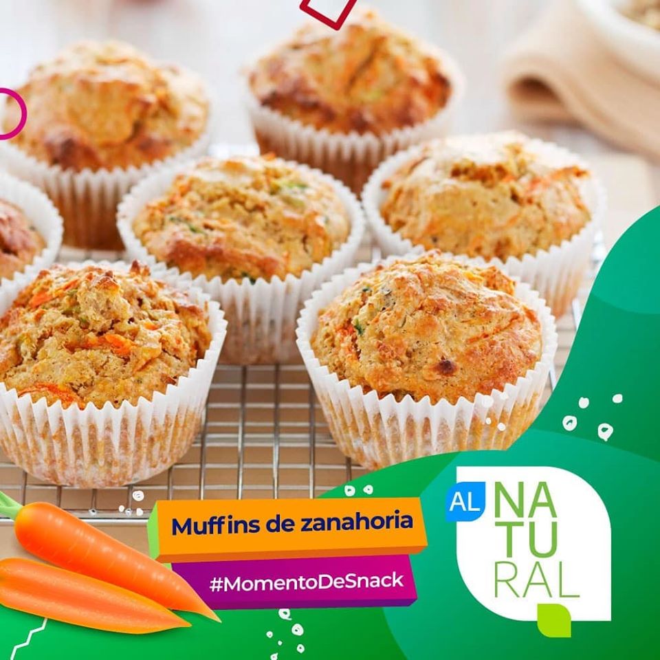 KromiMarket's tweet photo. Ten un delicioso #MomentoDeSnack Al Natural con estos deliciosos muffins de zanahoria🥕🧁⠀
⠀⠀
Ingredientes y preparación >> https://t.co/sEHmk8rSmg
#KromiMarket #KromiExpress #KromiMarketExpress #Trigal #Mañongo #Prebo #Guataparo #Tazajal #Receta #Dulce #Merienda https://t.co/KEjjJgfmsy
