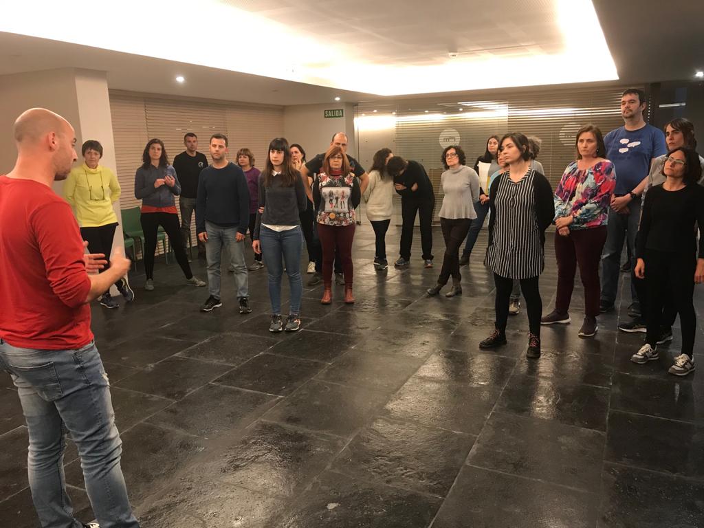 El passat dia 07 de març l 'IES Llombai va participar en les Jornades de teatre en l' educació que van tindre lloc a l' auditori de Castelló.