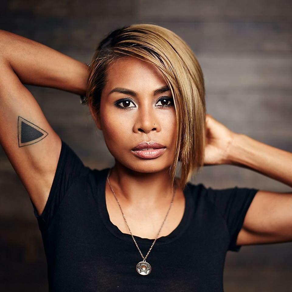 nico_vanhaelen's tweet photo. The Queen herself ๐ Techno Queen @nakadia #techno @beatport #djontour @DjaneMag
https://t.co/rfwJyiCeHK
โข
#technoculture #nakadia #BestFriends #friendsforever #technopromotion https://t.co/4YOr0OtBzm