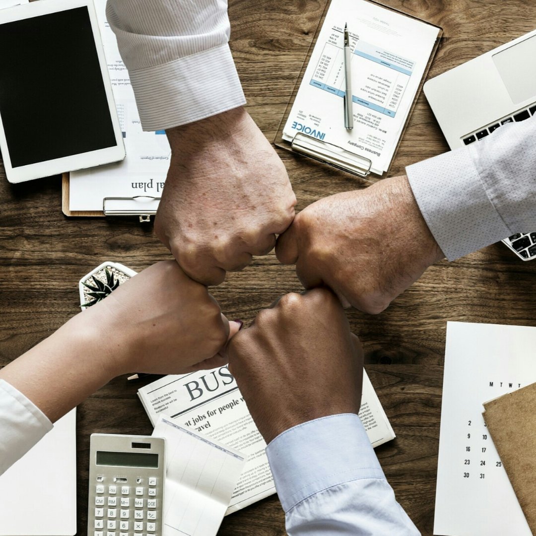 CantonNissan's tweet photo. Teamwork makes the dream work! Get started on your finance application online and see how our finance team can help you drive off in your dream ride. https://t.co/7sfUxeIeeY https://t.co/UY463tNyVd