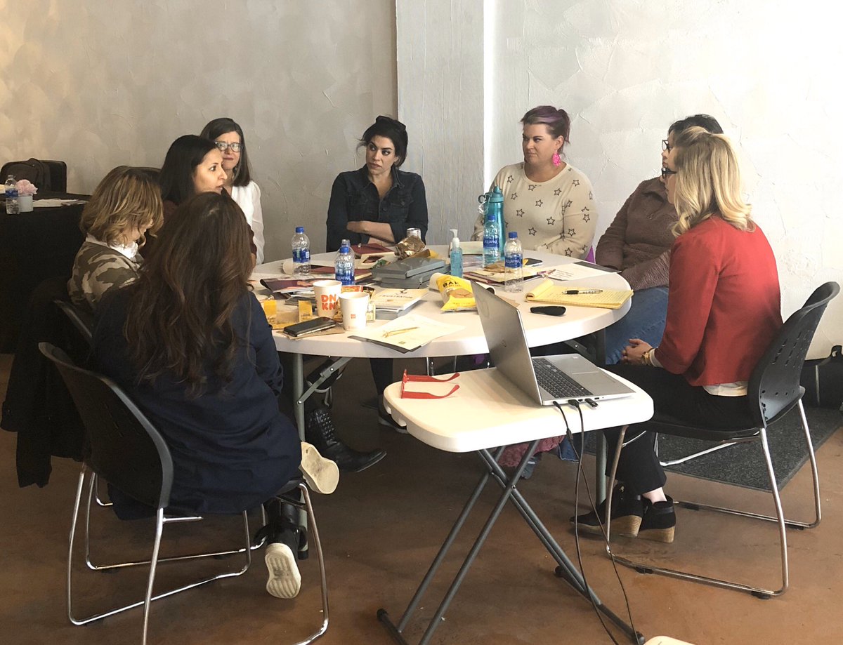 mommydibs's tweet image. Even though we had to postpone this week’s CEO Roundtable, we had a few moms still wanting to get together, so here we are! Our mini self care round table session! #selfcare #soultherapy #mdib