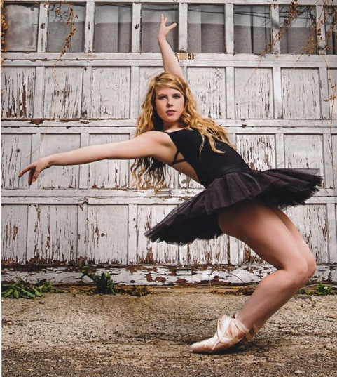 "In so many ways, the arts carry societies and I firmly believe that" - Artist of the Week, <a href="/Shannon_oleson/">Shannon Oleson</a> 

Full interview: collective31.com