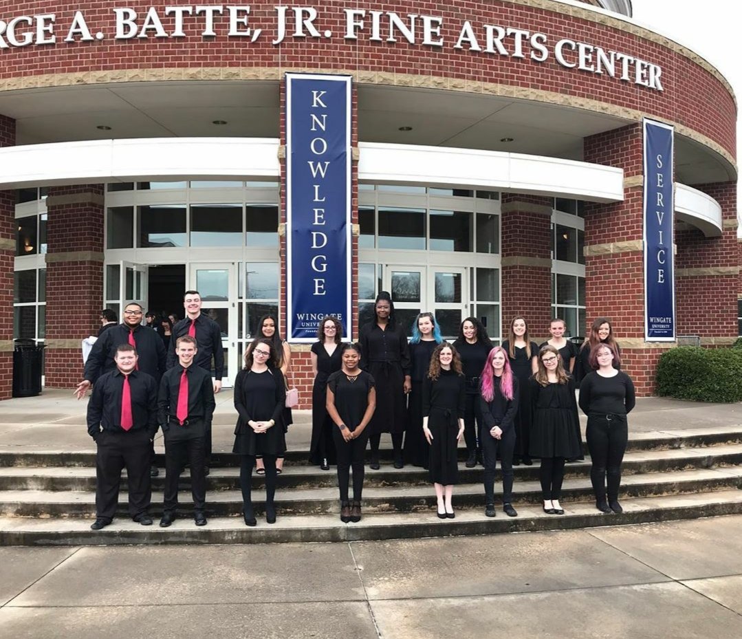 SunValleyHSNC's tweet photo. SvHSChoir receives Excellent rating at MPA! @AGHoulihan @SVHSPrin_Dad #TeamUCPS https://t.co/UsJlEAwCaO