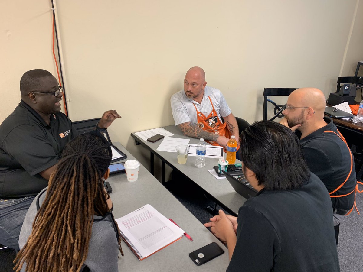 SarahFarrellTHD's tweet photo. Great day developing our leaders in district 8! @billraya @ScottUhlerTHD @MichaelTrebony @mmAnderson919 @RonnieWells10 #builttobringit https://t.co/y2BBLFvC1N