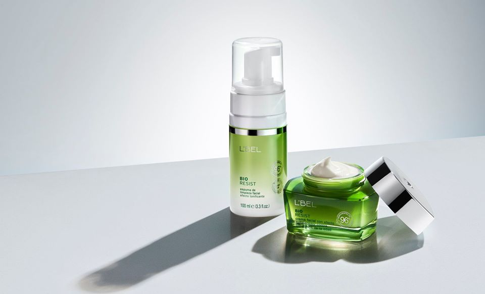 ItmagazineMex's tweet photo. #BioResist, la nueva línea de #LBel que cuida tu piel con ayuda de ingredientes naturales.
https://t.co/BmUr4mvxgw https://t.co/Vv5GkRfTwl