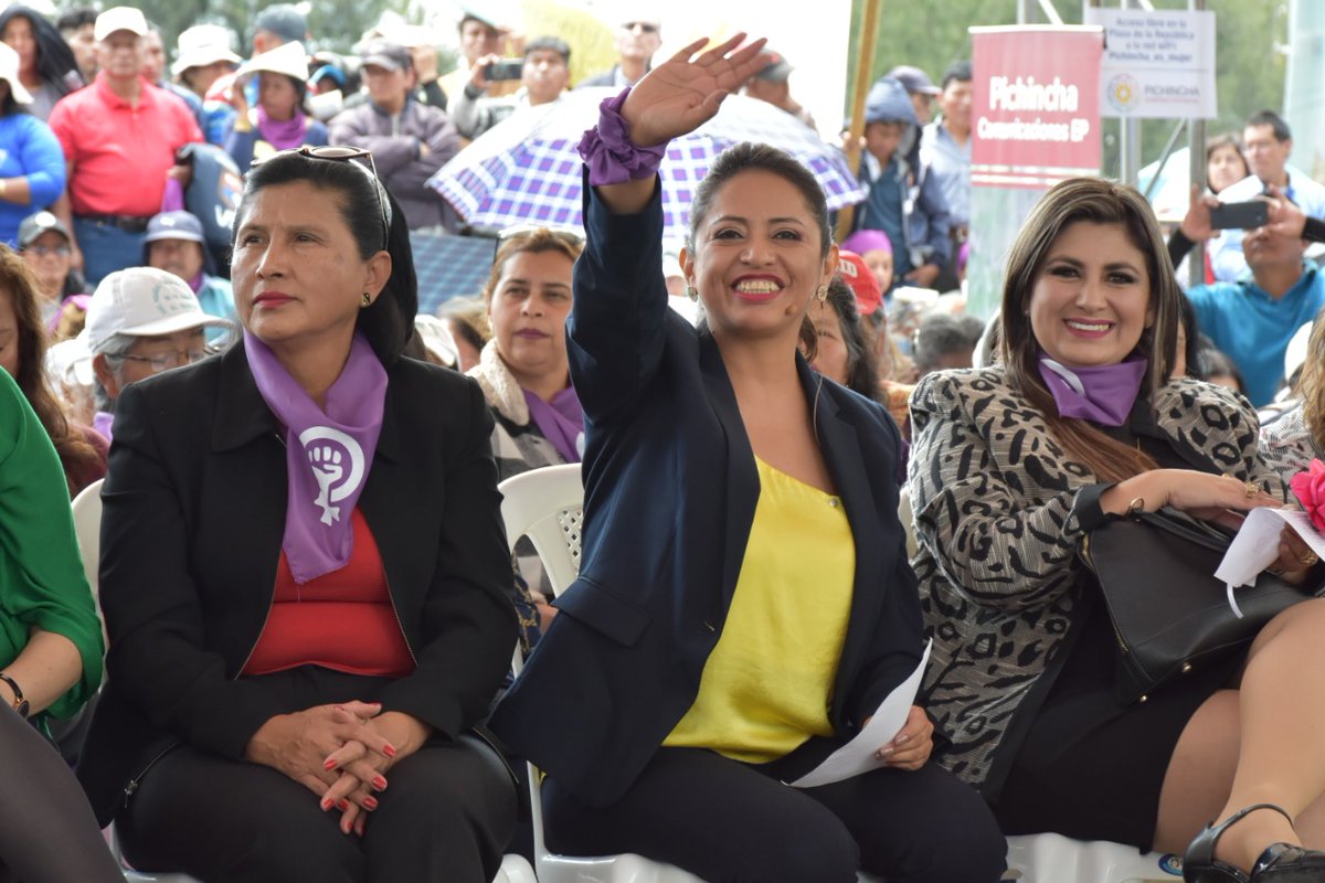 PaolaPabonC's tweet photo. No seremos indiferentes ante lo que las mujeres enfrentamos a diario, la violencia de género es una pandemia que debemos erradicar. Hoy lanzamos el 1er centro Warmi Pichincha donde las víctimas de violencia recibiran un acompañamiento en materia legal, psicológica y en lo social. https://t.co/CfEuuaNYbX