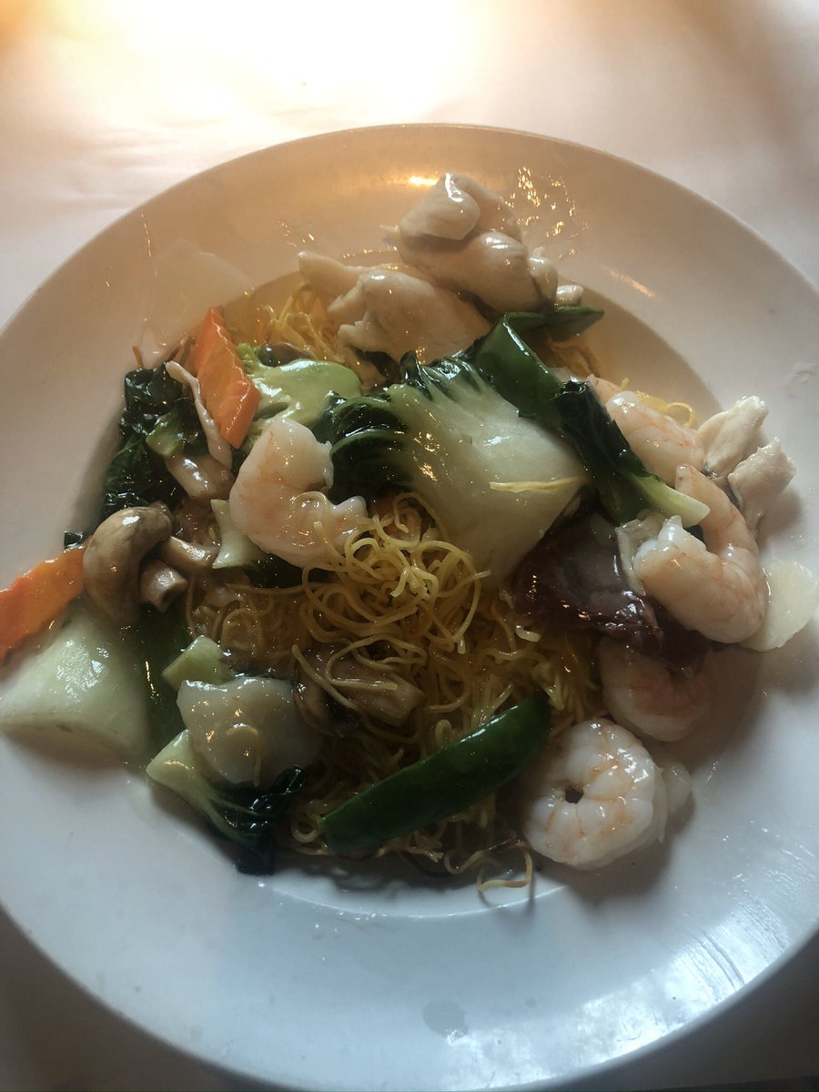 sg_place's tweet photo. @troyrestweek @monjinlau ##OHSNAPTRW20 4th of Troy Restaurant Week did not disappoint! #yummy https://t.co/o3mHNUO5JI