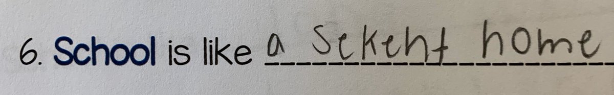 taylorrayyy's tweet photo. Working on similes and one of my students compared school to a second home ๐ญ๐ tears were flowing! Knowing this kiddo likes school was giving me all the feels today! #ThisIsHowWeRoll #HeartStringsPulled https://t.co/GbhT1eZWEZ