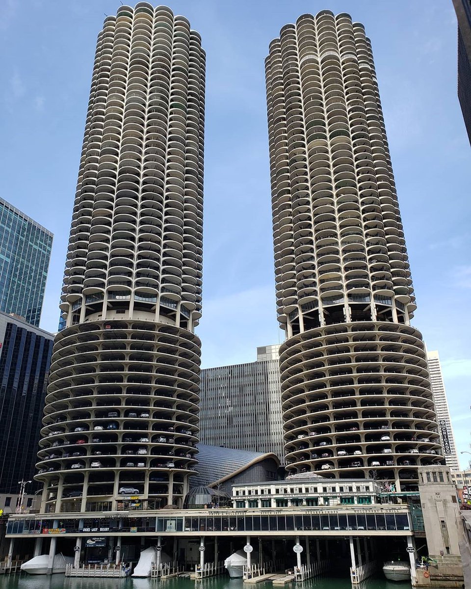 These iconic towers are one of our favorite points along the Riverwalk near our hotel! What are some of yours? 
📷: charlotte_m_rivera
