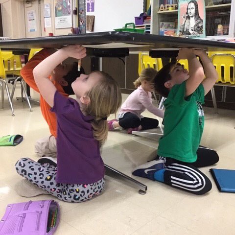 stmschoolatown's tweet image. #STMlearning Our Kindergartners learned about Michelangelo and how he painted the ceiling of the Sistine Chapel! #theSTMdifference #HandsOnLearning ❤️🖤